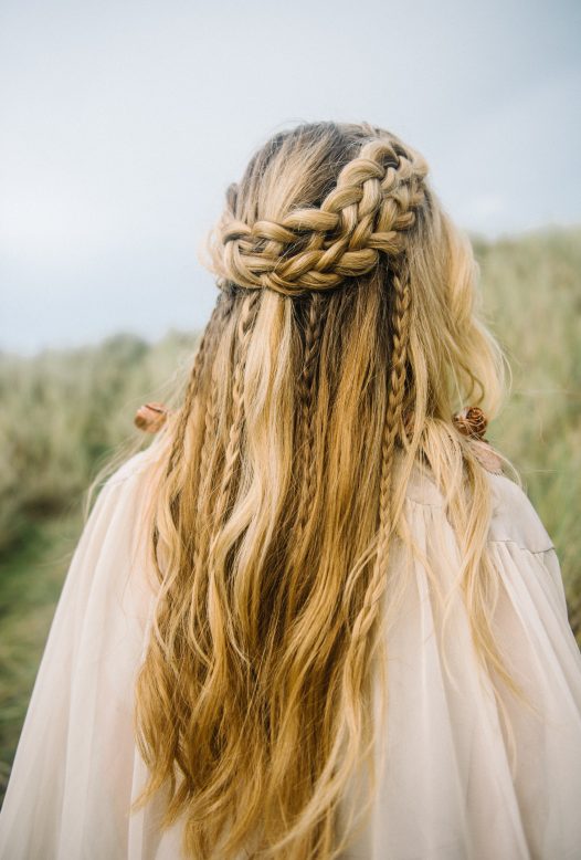 Inspiration for coastal wedding hair