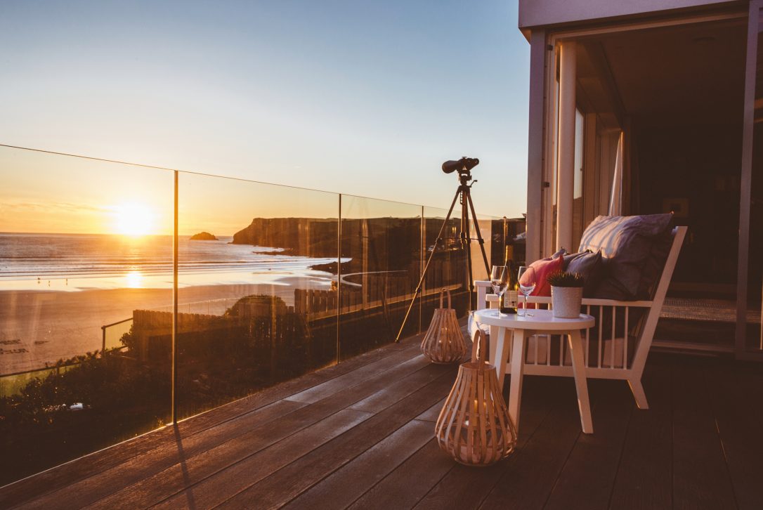 Carn Mar above Polzeath beach is one of the best spots to take in a Polzeath sundowner