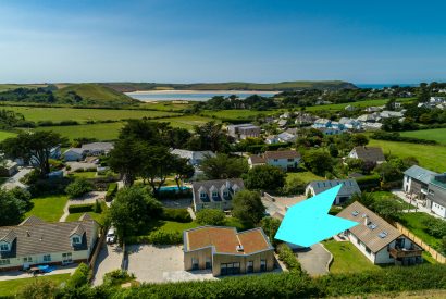 Aerial view of Bowji, a self-catering holiday home in Daymer Bay, North Cornwall