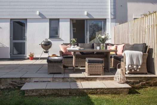 Garden at Holibobs, a self-catering holiday home in Rock, North Cornwall