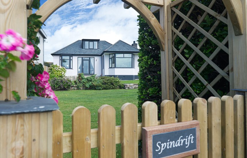 Garden gate at Spindrift, a self-catering holiday home in Polzeath, North Cornwall