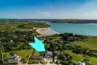 Aerial view of Puffins, a self-catering holiday home at Daymer Bay, North Cornwall