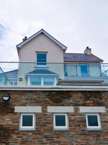 Balcony at Seaview, a self-catering holiday home in Polzeath, North Cornwall