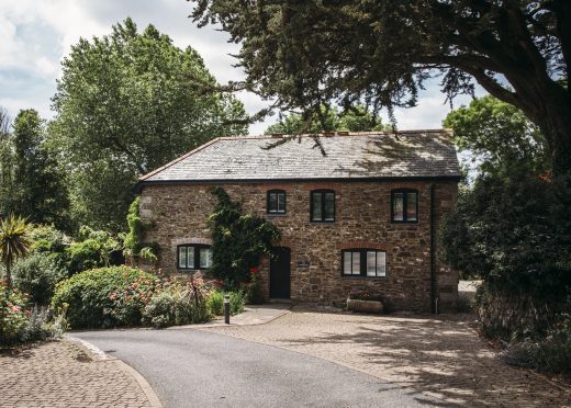 The Farmhouse, a self-catering holiday home in Rock, North Cornwall